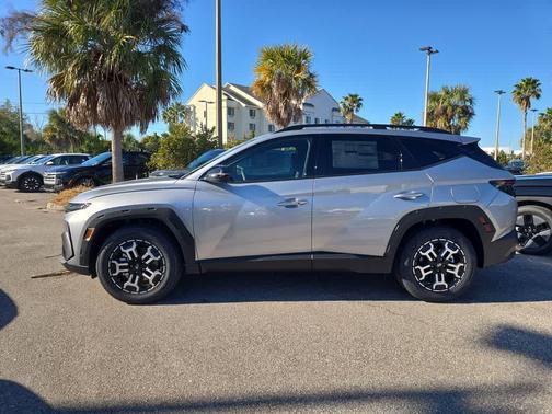 Shimmering Silver 2026 Hyundai TUCSON XRT