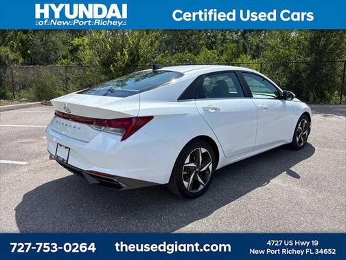 2021 Hyundai ELANTRA SEL