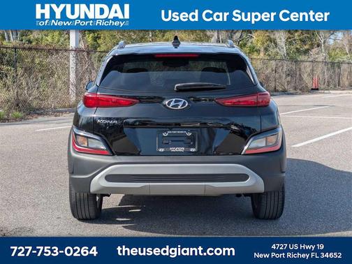 2023 Hyundai KONA SEL