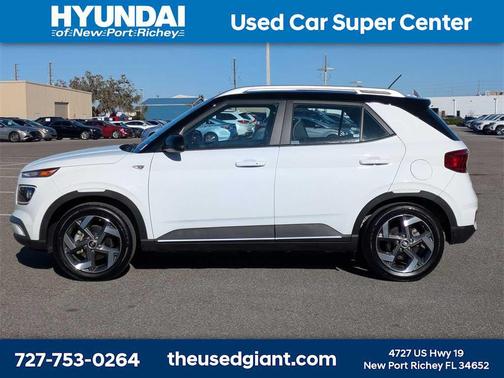 2023 Hyundai VENUE Limited