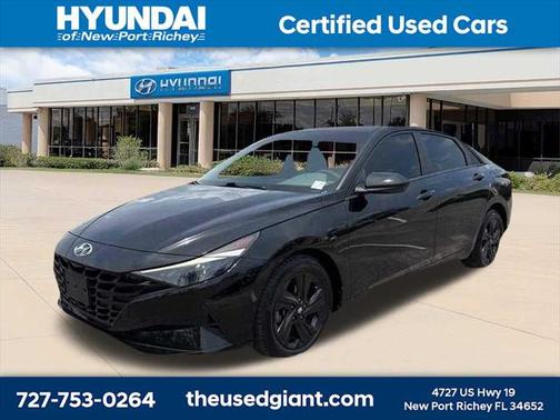 2023 Hyundai ELANTRA SEL