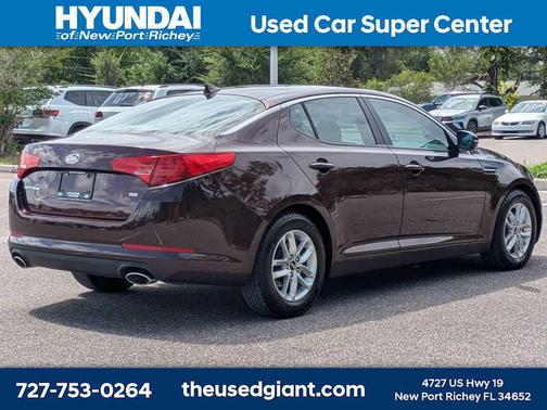 Dark Cherry 2011 Kia Optima LX