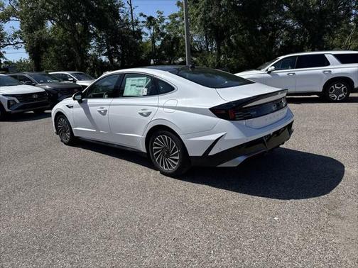 2025 Hyundai SONATA Hybrid Limited