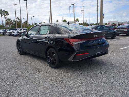 2026 Hyundai ELANTRA Sport