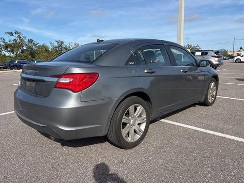 2012 Chrysler 200 Touring
