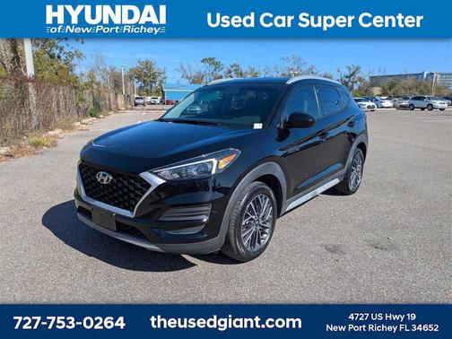2021 Hyundai TUCSON SEL