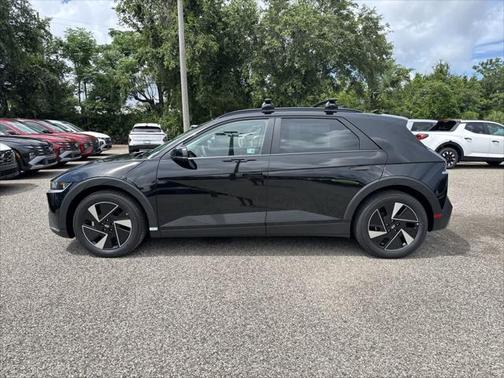 2025 Hyundai IONIQ 5 SEL