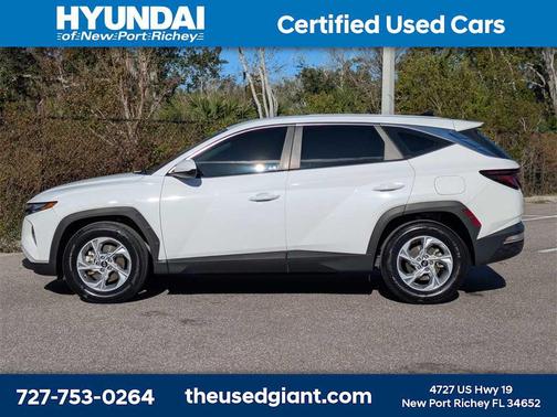 2024 Hyundai TUCSON SE