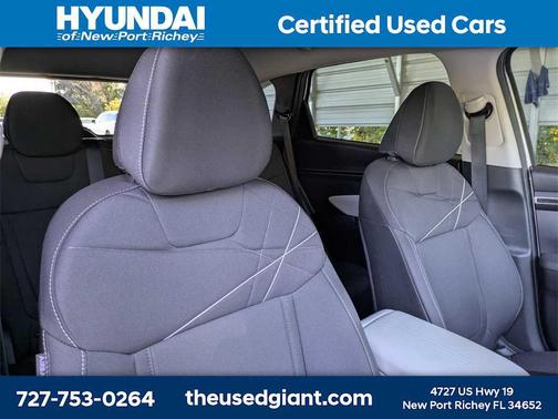 2024 Hyundai TUCSON SE