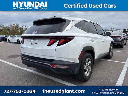2024 Hyundai TUCSON SE