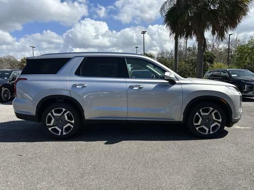 2025 Hyundai PALISADE SEL Premium
