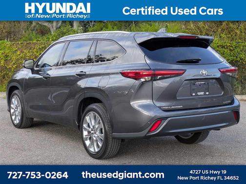 2022 Toyota Highlander Limited