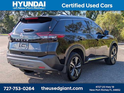 2021 Nissan Rogue SL