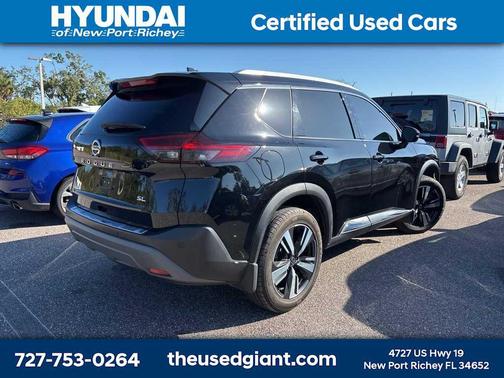 2021 Nissan Rogue SL