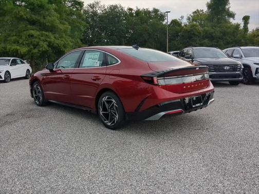 2025 Hyundai SONATA SEL