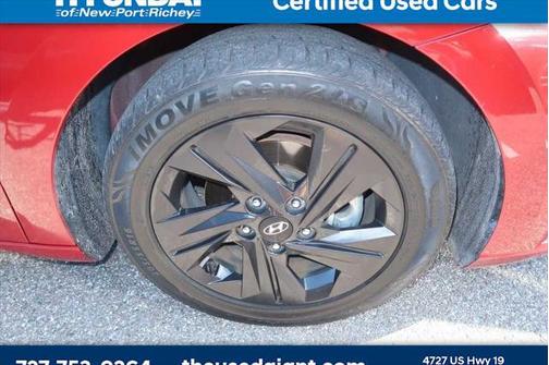 2021 Hyundai ELANTRA SEL