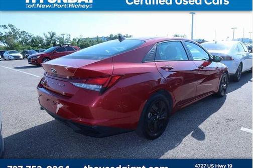 2021 Hyundai ELANTRA SEL