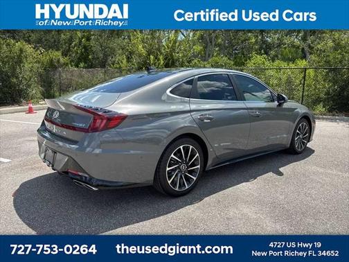 2022 Hyundai SONATA Limited