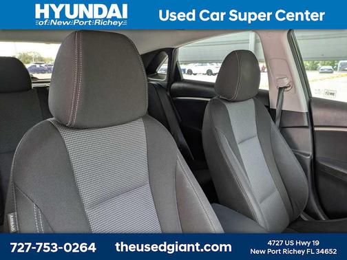 2017 Hyundai Elantra GT Base