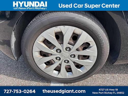 2017 Hyundai Elantra GT Base