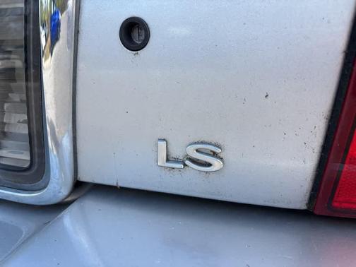 2003 Lincoln LS Base