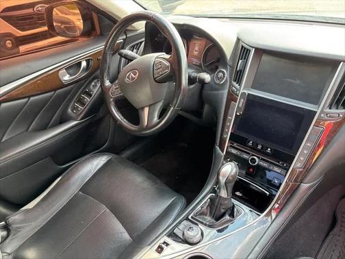 2014 INFINITI Q50 Premium