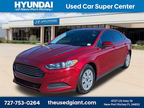 2013 Ford Fusion S
