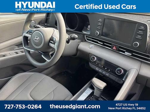 2023 Hyundai ELANTRA SEL