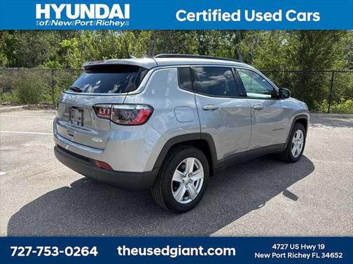 2022 Jeep Compass Latitude