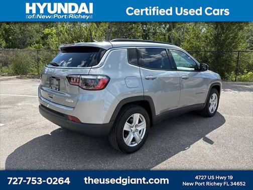 2022 Jeep Compass Latitude