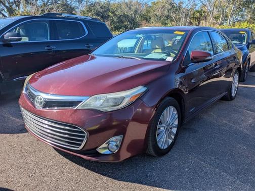 2013 Toyota Avalon Hybrid XLE Premium
