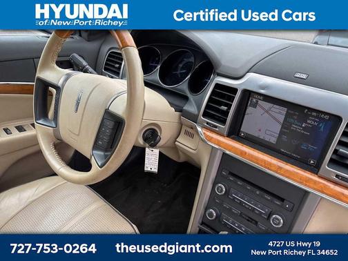 2012 Lincoln MKZ Base