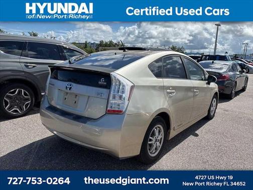 2010 Toyota Prius One