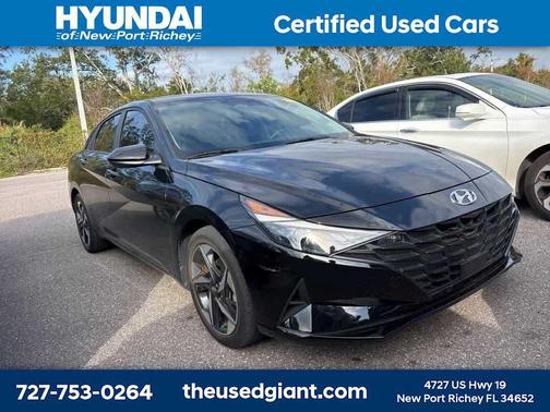 2023 Hyundai ELANTRA SEL