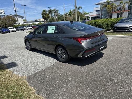 2025 Hyundai ELANTRA HEV Blue