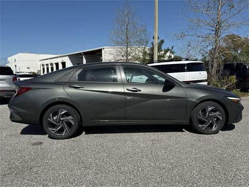 2025 Hyundai ELANTRA Sport