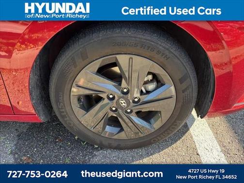 2023 Hyundai ELANTRA SEL