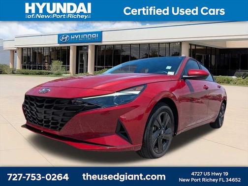 2023 Hyundai ELANTRA SEL