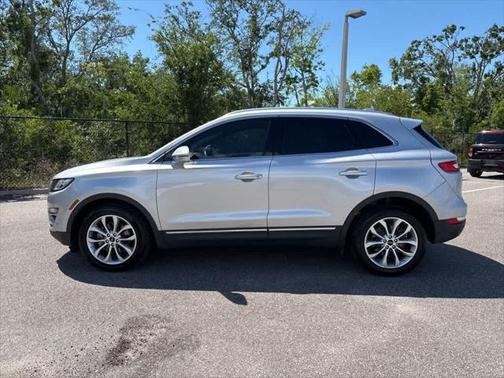 2019 Lincoln MKC Select