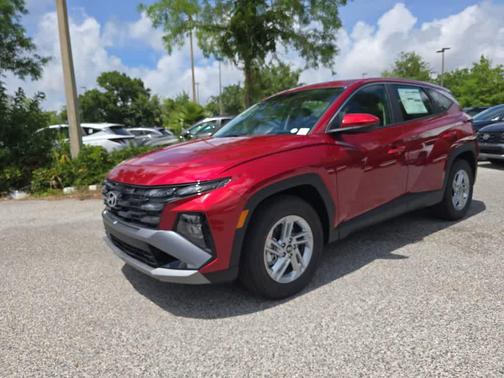 Ultimate Red 2026 Hyundai TUCSON SE