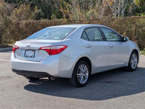 2015 Toyota Corolla LE