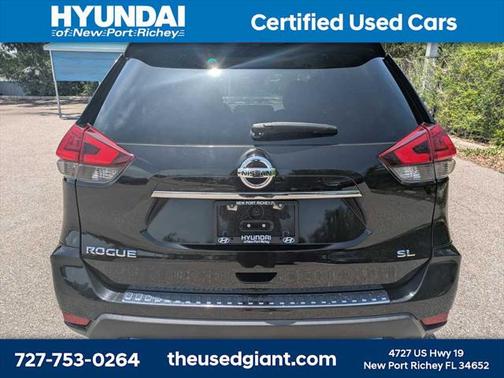 2017 Nissan Rogue SL