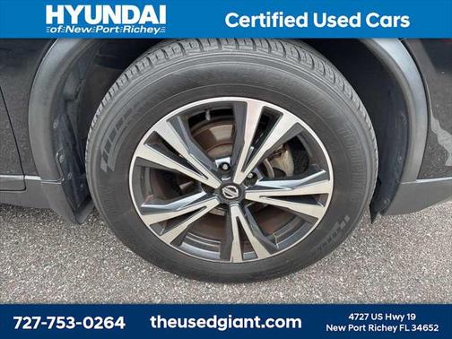 2017 Nissan Rogue SL