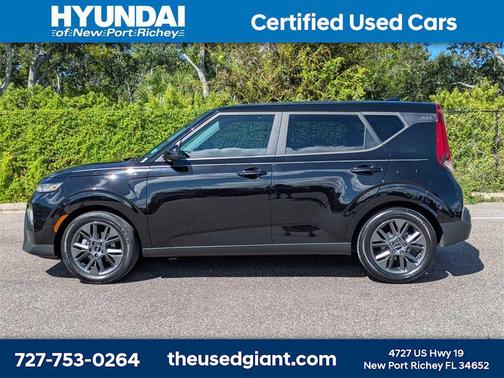 2022 Kia Soul EX
