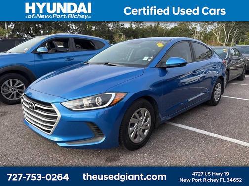 2018 Hyundai ELANTRA SE