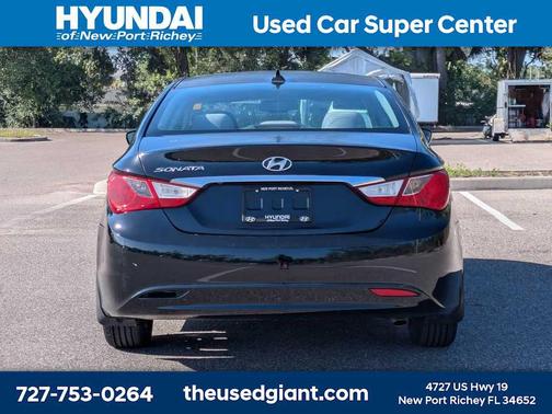 Midnight Black 2012 Hyundai SONATA GLS