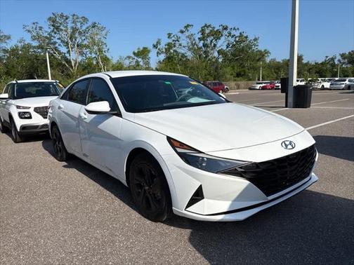 2023 Hyundai ELANTRA HEV Blue