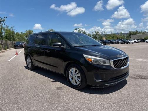 2016 Kia Sedona LX