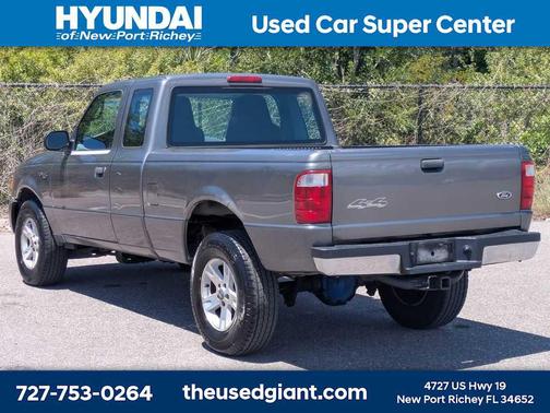 Gray 2004 Ford Ranger