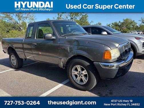 Gray 2004 Ford Ranger